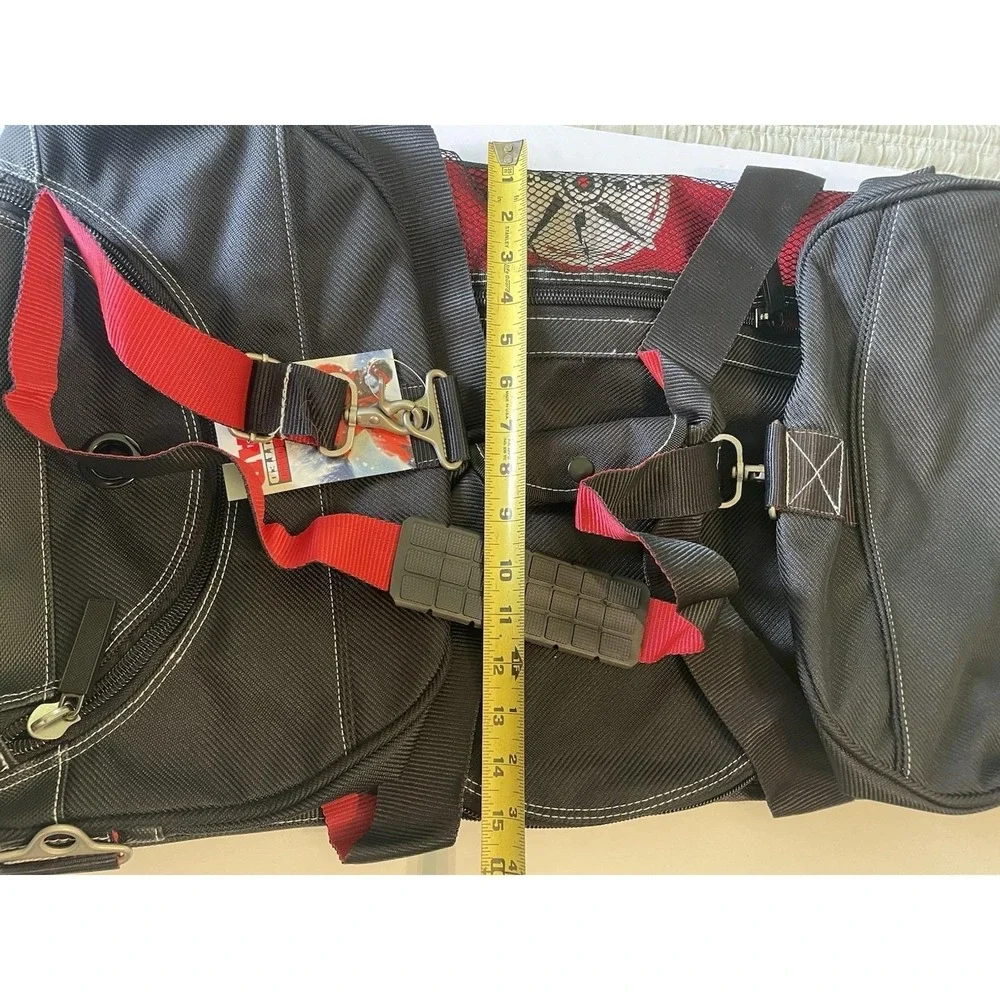 NEW Large 1997 Marlboro Unlimited Gear 26